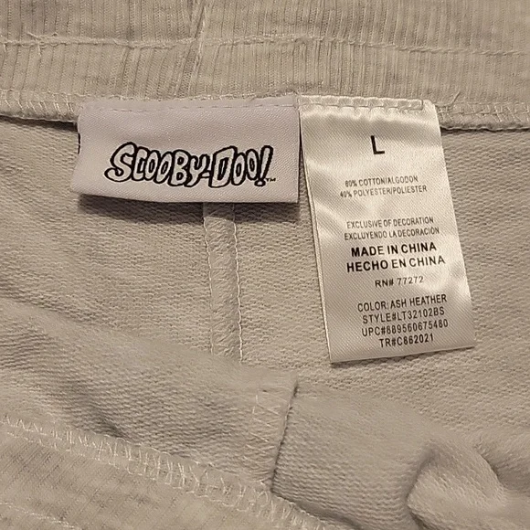 ❤️ NWT SCOOBY-DOO SHORTS SIZE LARGE - Picture 4 of 6
